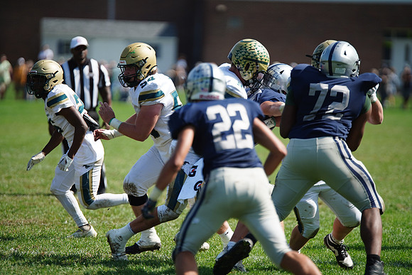 BMHSFB_10-1-23_1904