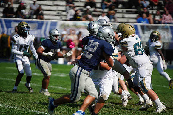 BMHSFB_10-1-23_1944