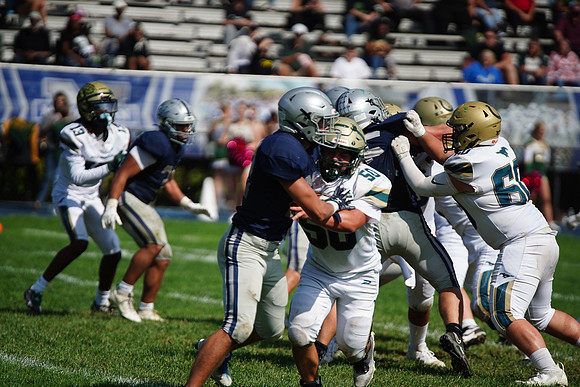 BMHSFB_10-1-23_1942