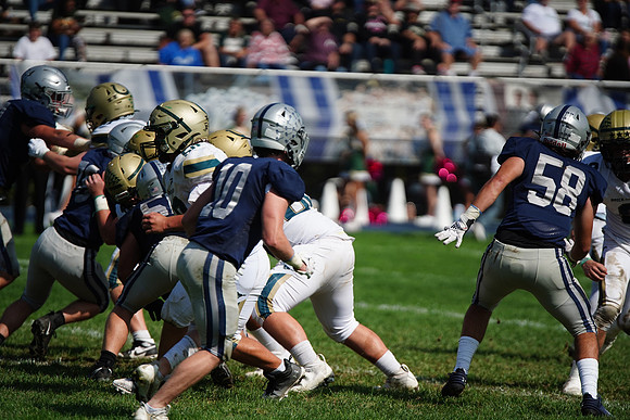 BMHSFB_10-1-23_1936