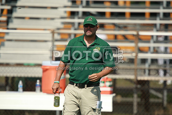 BDHSFB_9-10-16_1018